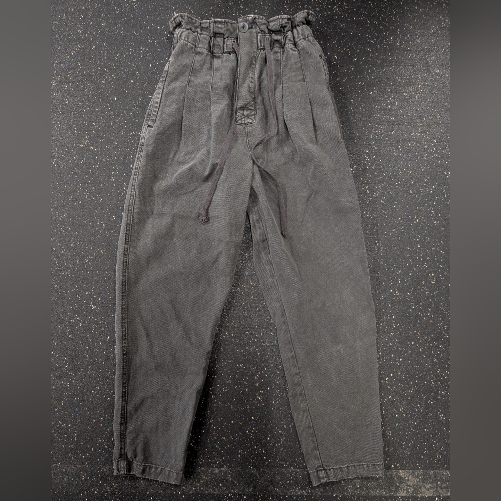 Free People Margate Paper Bag Pleated Trousers in Gray Size XS